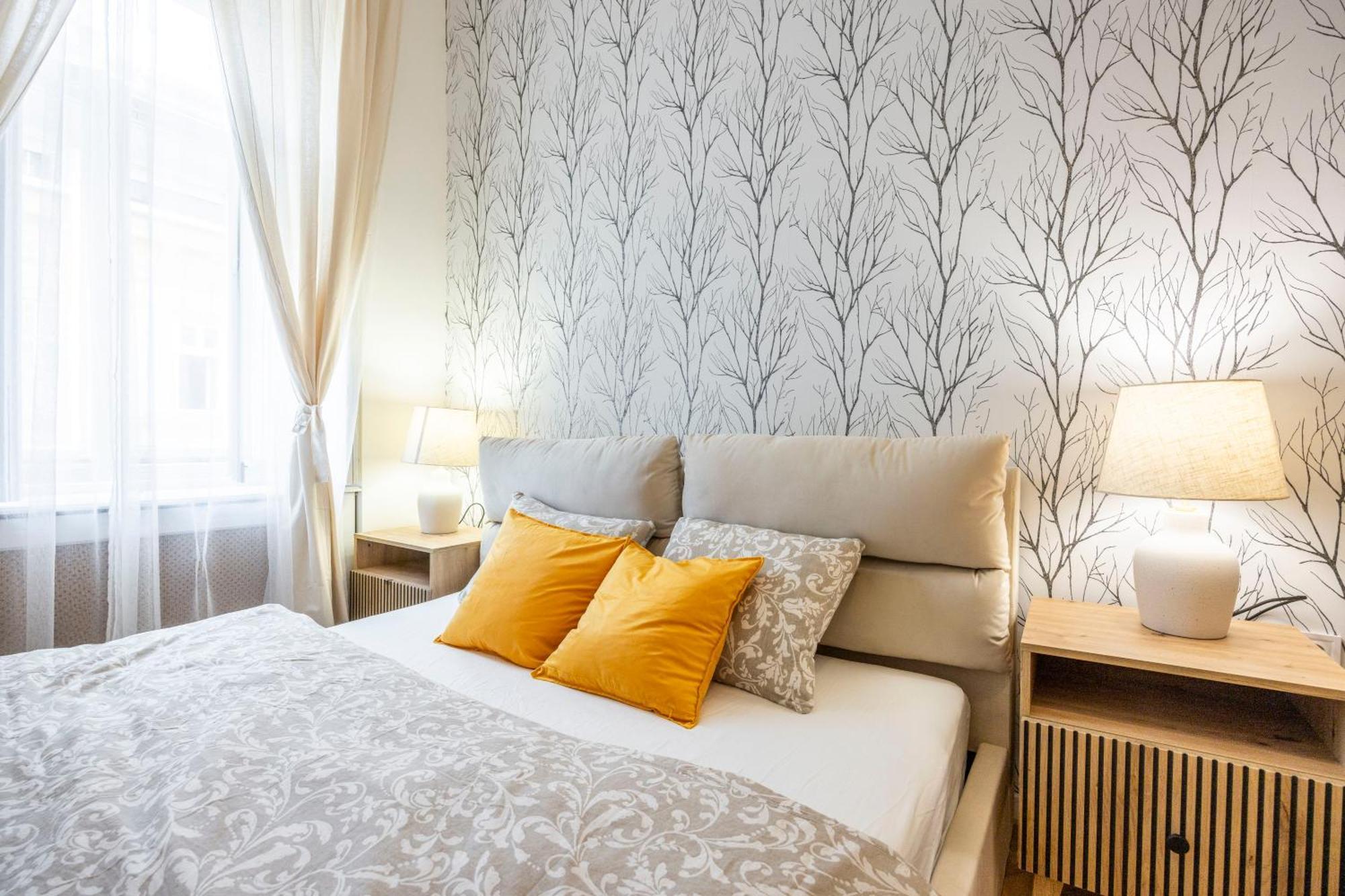 Charming & Cozy Central Apartment In The King Street Budapest Exterior foto